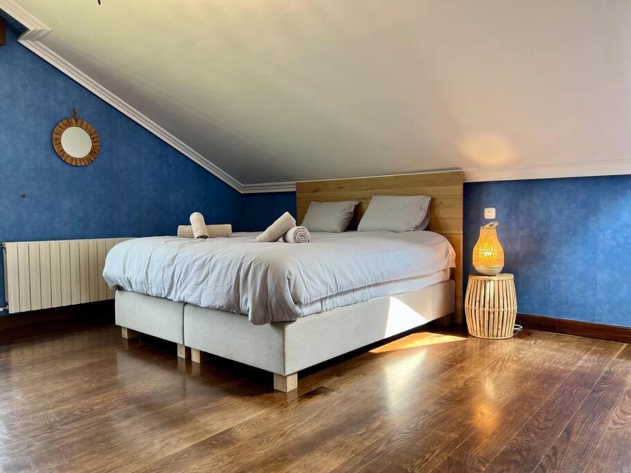 Acogedora Casa En *